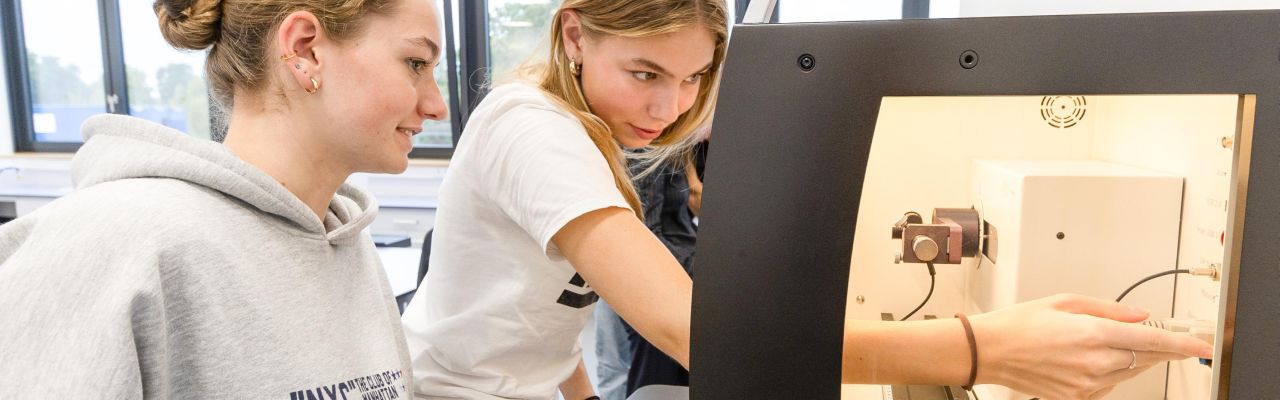 Xcool Lab open for schools – book now!
