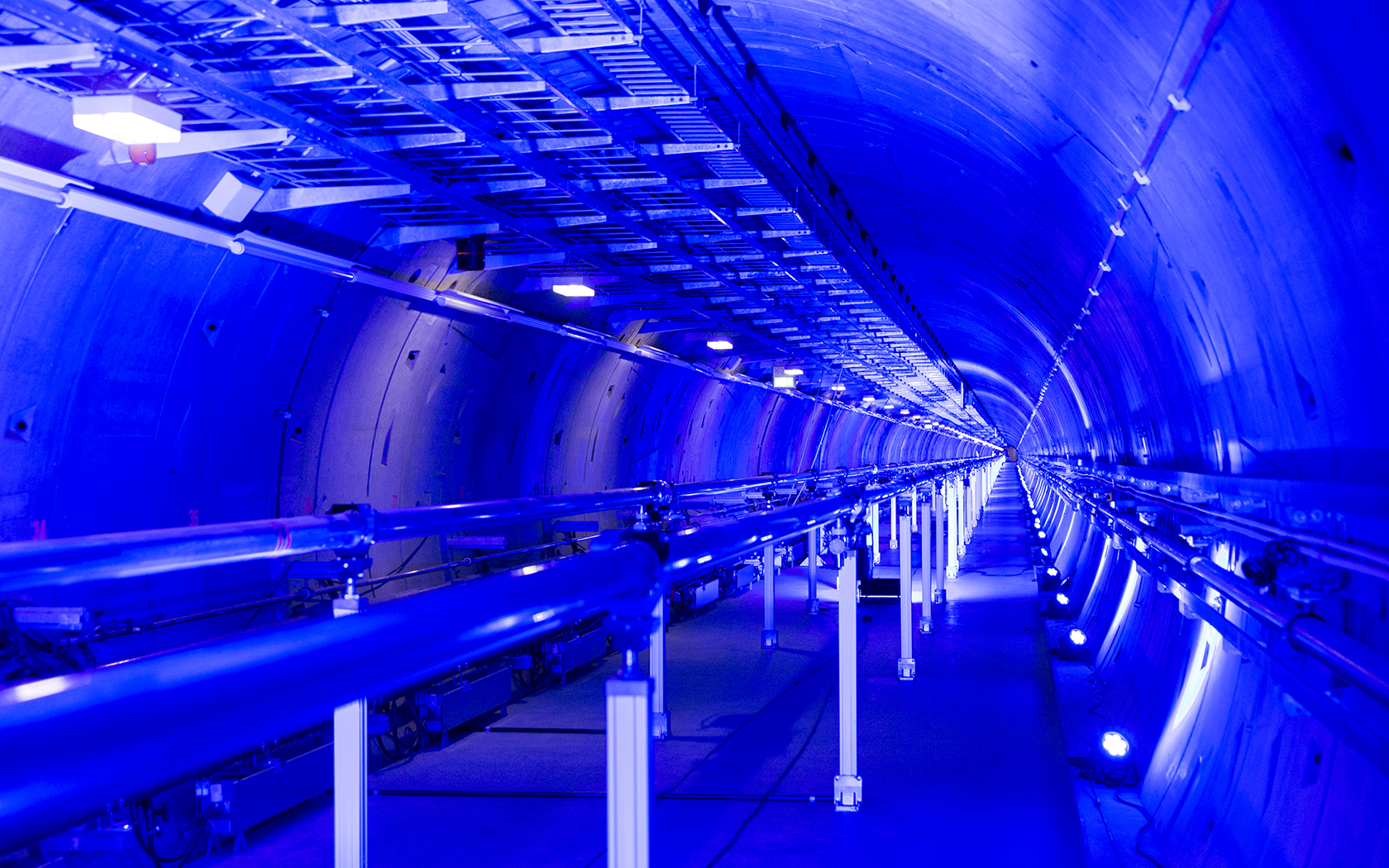 Der blaue Tunnel